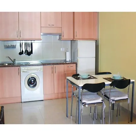 Apartment 02 *